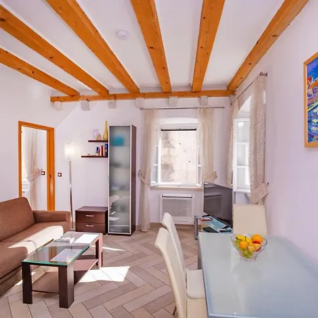 Apartamento Espana 1 *